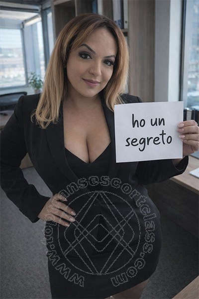 <b></b><BR>
<span style="font-weight:bold;">
<br>
#INCONTRIAMOCIINSICUREZZA
<BR></span>
Disponibile anche per la tua prima esperienza, vieni... Dottoressa Mony ASTI 3248405735